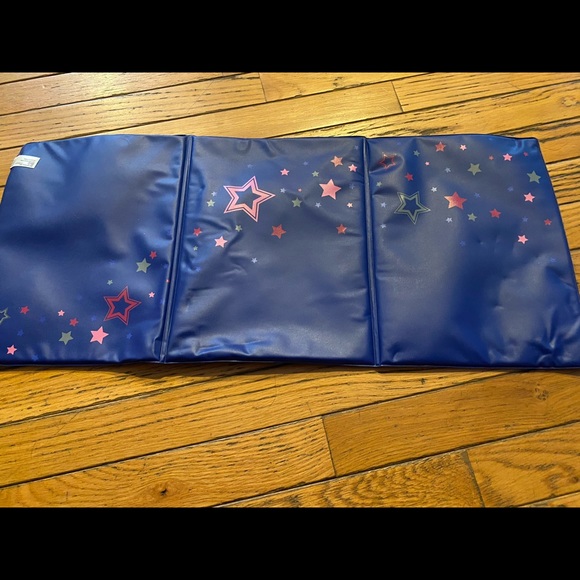 American girl doll gymnastics set - Picture 3 of 8